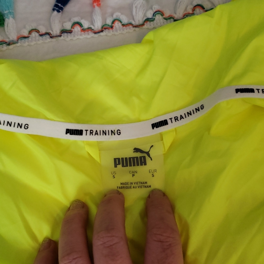 Puma Yellow Alert Shift Packable Jacket 💛 - Picture 11 of 14